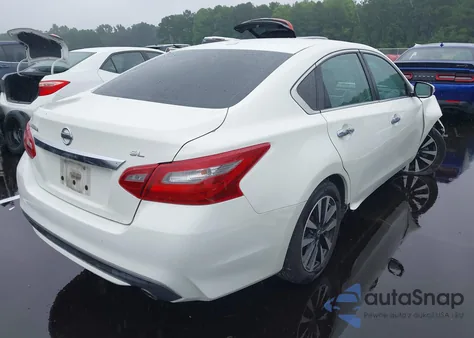 2018 Nissan Altima 2.5 Sl z USA, uszkodzony, nr VIN 1N4AL3AP8JC211302